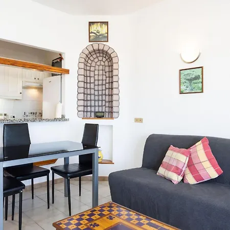 With At 50 Meters, Swimming Pool And Wonderful Oceansunset View Appartement *