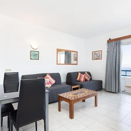 Apartment With At 50 Meters, Swimming Pool And Wonderful Oceansunset View