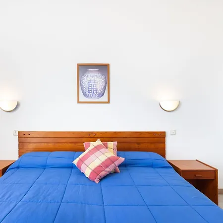 Apartment With At 50 Meters, Swimming Pool And Wonderful Oceansunset View *